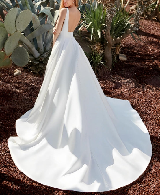 Luolandi V-Neck Satin Wedding Dresses With Open Back Floor Length Simple Sexy With Pockets